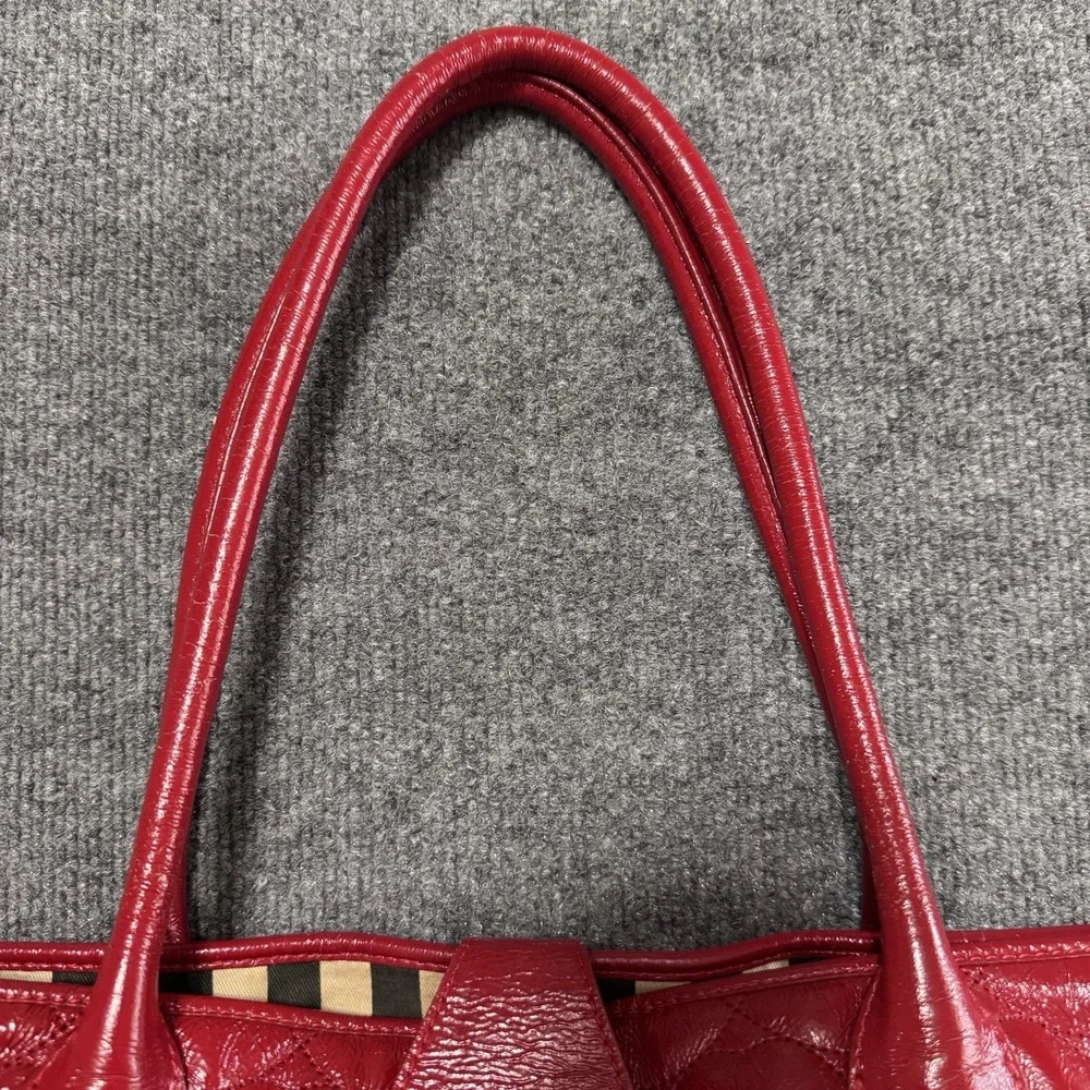 Lulu Guinness London Quilted Lips Large Tote Red‎ Patent